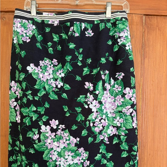 Talbots Oprah Winfrey Collection Navy Pencil Skirt with Purple Floral Print 8 - Picture 8 of 8